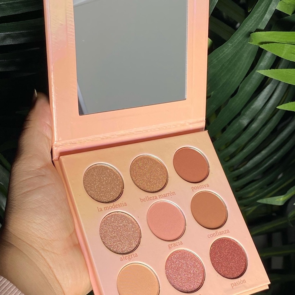 Small Eyeshadow Palette